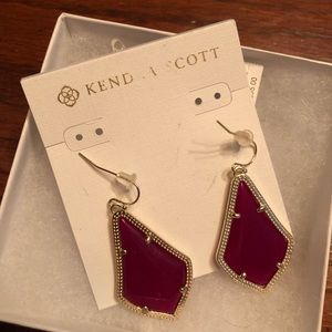 Kendra Scott maroon Alex earrings